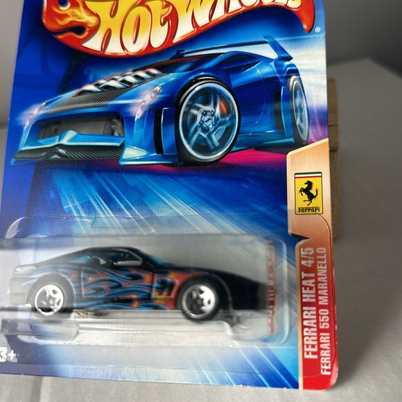 2004 Hot Wheels #131 Ferrari Heat 4/5 FERRARI 550 MARANELLO Black w/Chrome 5 Sp - Picture 2 of 3
